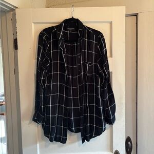 Banana Republic Black and White Plaid button down Shirt
